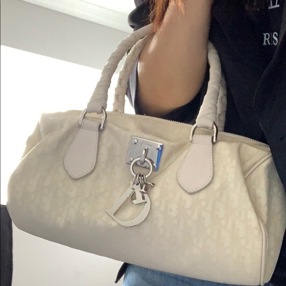 Christian Dior handbag - Picture 2 of 4